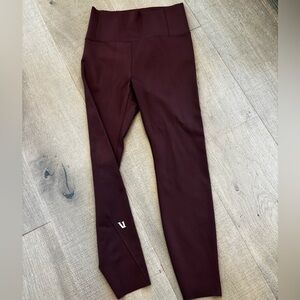 Vuori Leggings Merlot  Medium